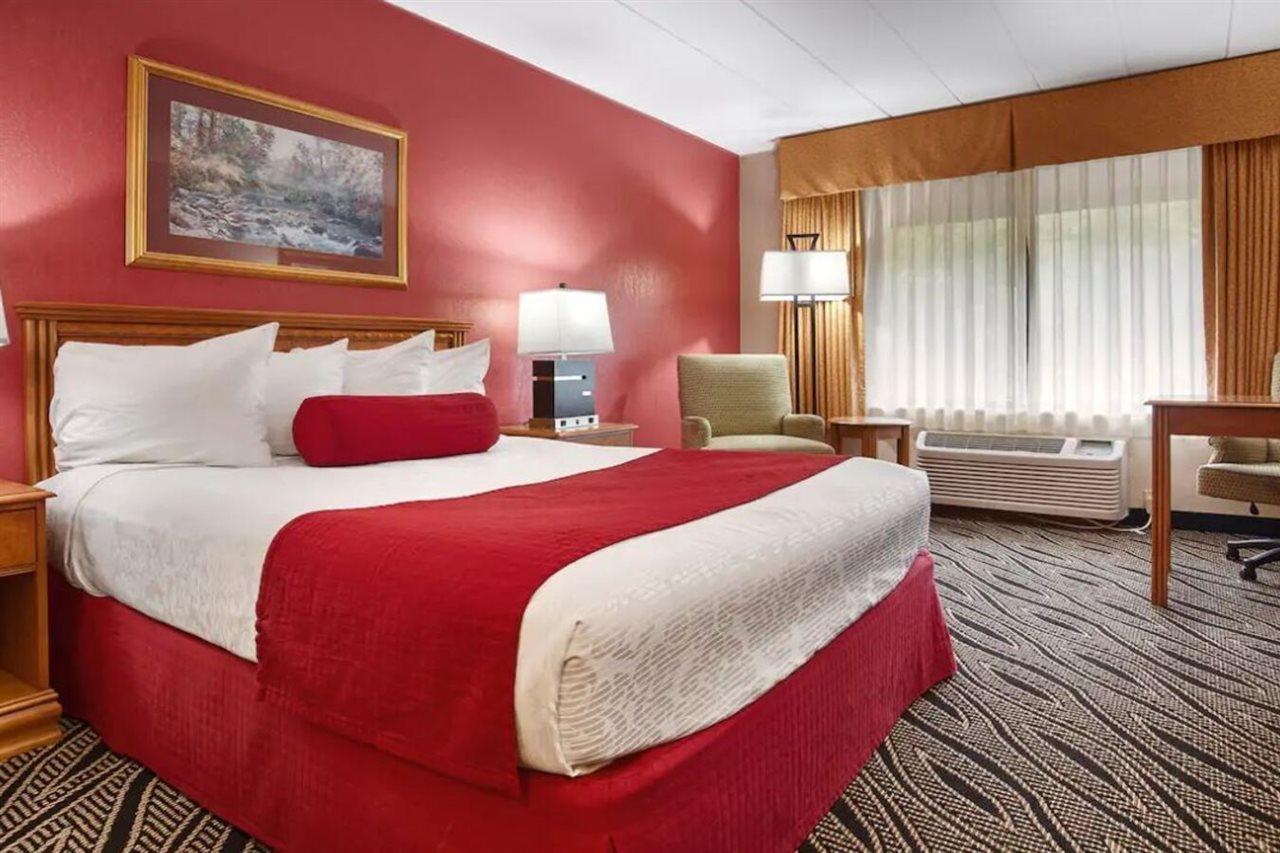Best Western Braddock Inn La Vale Εξωτερικό φωτογραφία