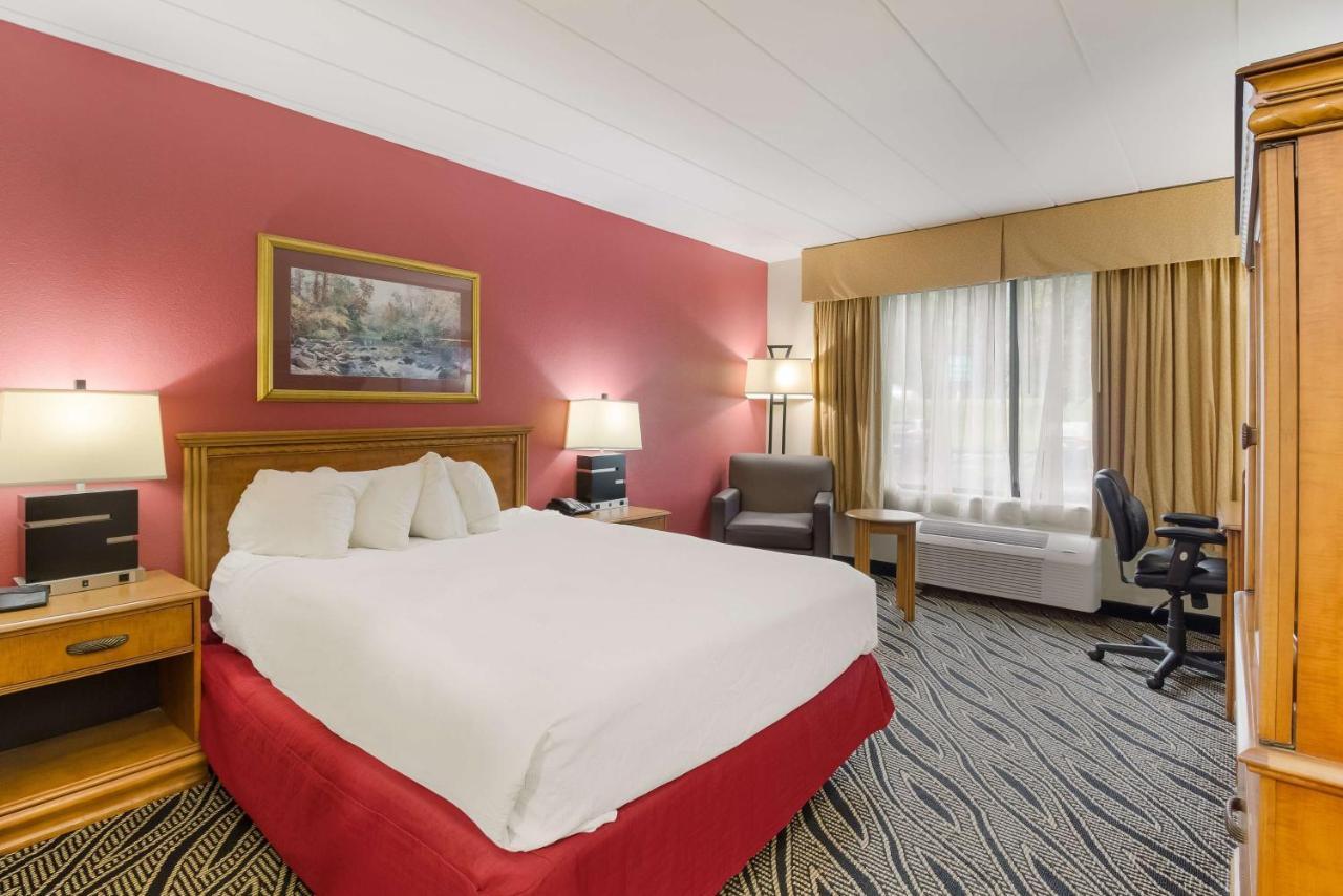 Best Western Braddock Inn La Vale Εξωτερικό φωτογραφία