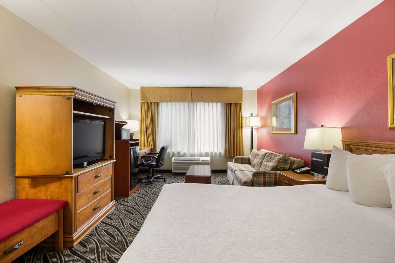 Best Western Braddock Inn La Vale Εξωτερικό φωτογραφία